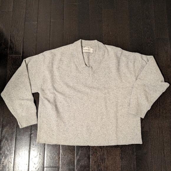 Abercrombie & Fitch Sweaters - Abercrombie "Oversized" V-Neck Sweater